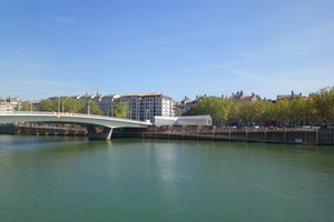 Aménagements de Quais-Rives de la Saône Aménagements de Quais-Rives de la Saône