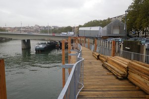 Aménagements de Quais-Rives de la Saône Aménagements de Quais-Rives de la Saône