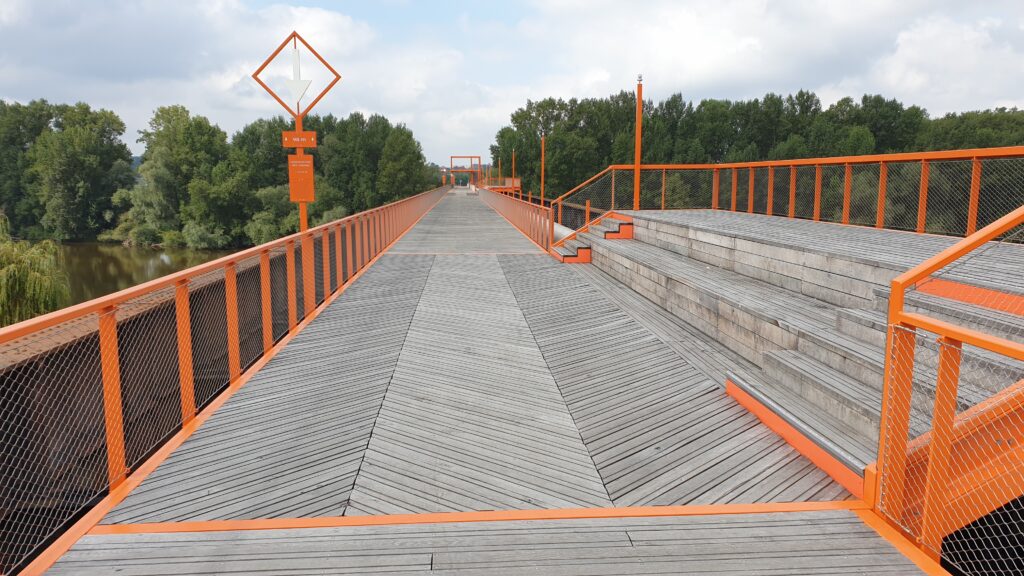 Platelage Pont De Fer à Moulins (03) → PRODUIT POUR PLATELAGE & CHOIX QF2-3
